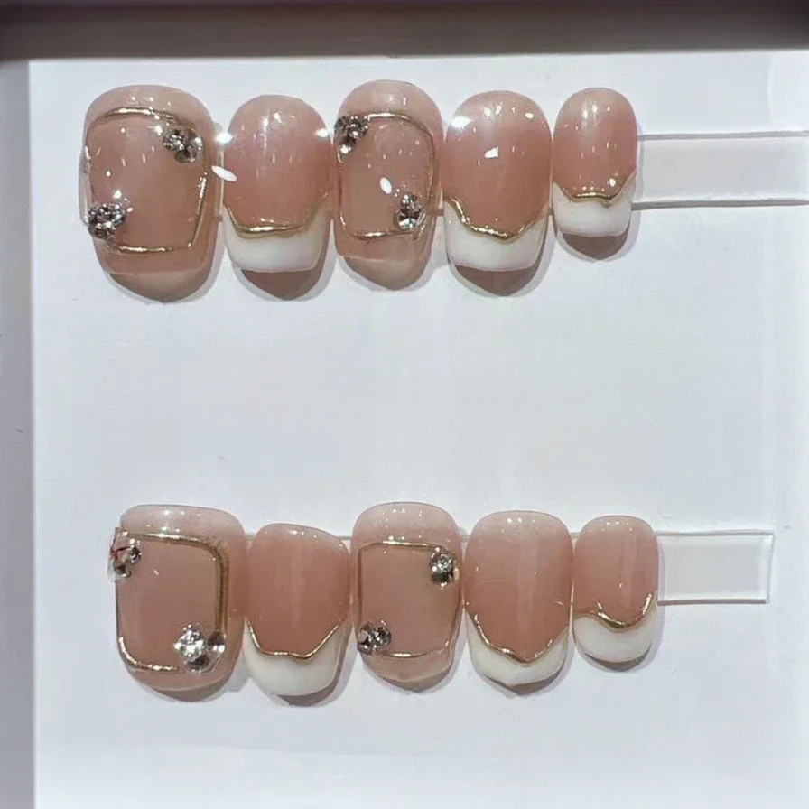10Pcs Short Square French Hand - огляд і ціна Nail Art Simple