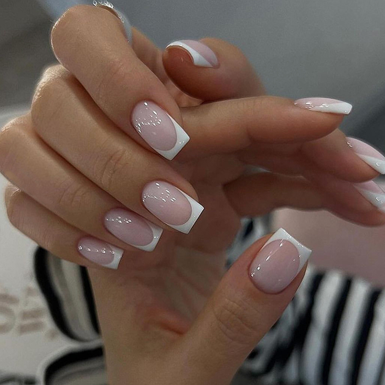24Pcs Simple Ballet Glitter De - огляд і ціна Nail Art French Nails